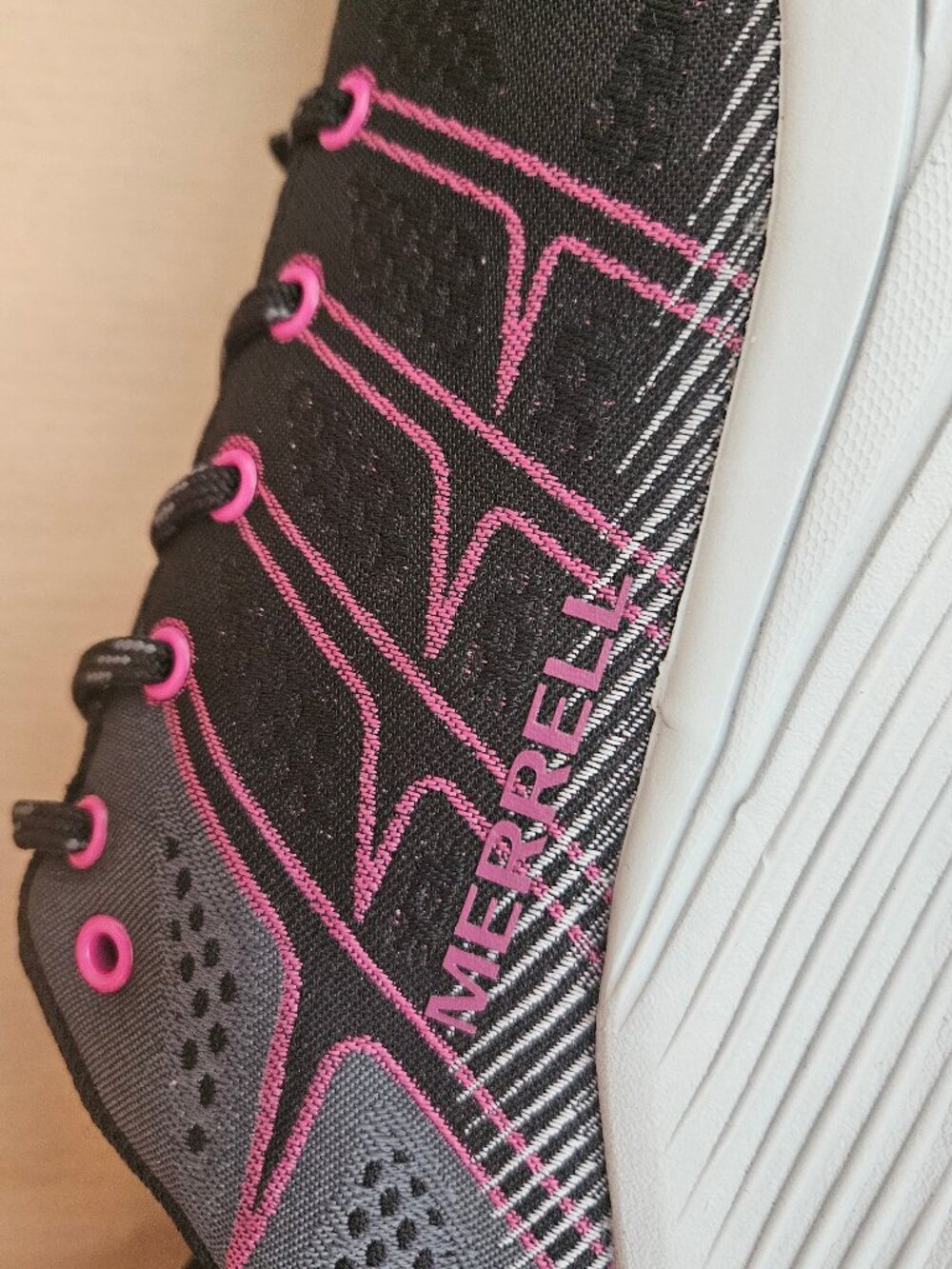 NIB Merrell Moab Flight CF Work Shoes - Black/Fuchsia Safety Toe - Women's 9 M - Picture 10 of 13